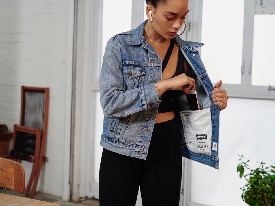 Levi's Jacquard manşet bölmesi