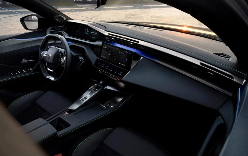 Peugeot 308 SW, 7 Farklı Kombinasyonla Geliyor!