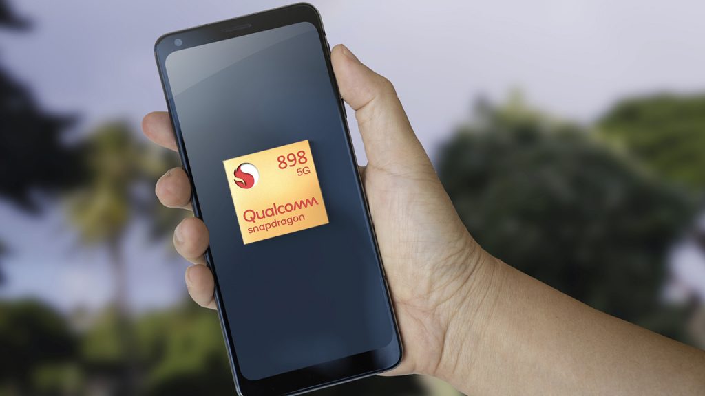 Snapdragon 898