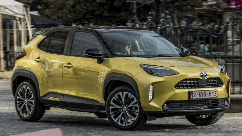 Toyota Yaris Crossover Versiyonu Türkiye'ye Giriş Yaptı: Yaris Cross!